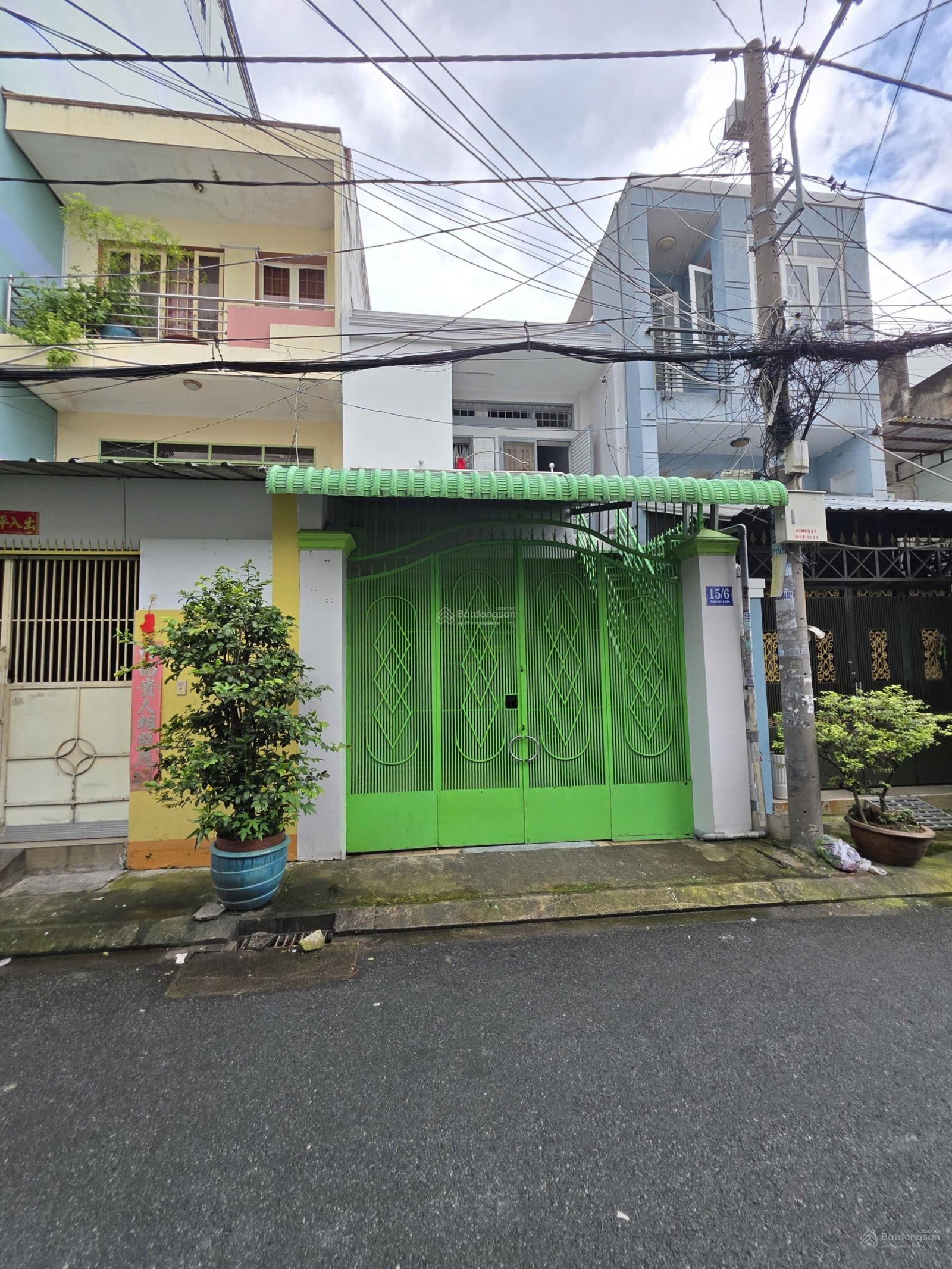 Bán nhà đường Thạch Lam, phường Hiệp Tân, quận Tân Phú. (DT: 4x21m Cấp 4). Giá: 8.9 tỷ