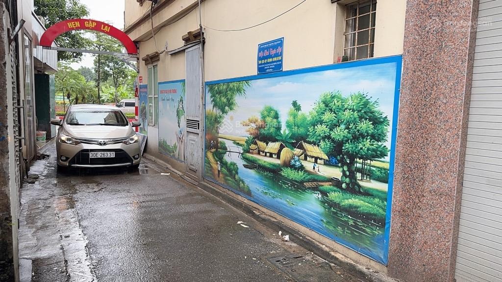 Bán đất cổ linh 75m² , mt 4,7m ôtô vào đất , giá chào 14,5 tỷ còn thương lượng .