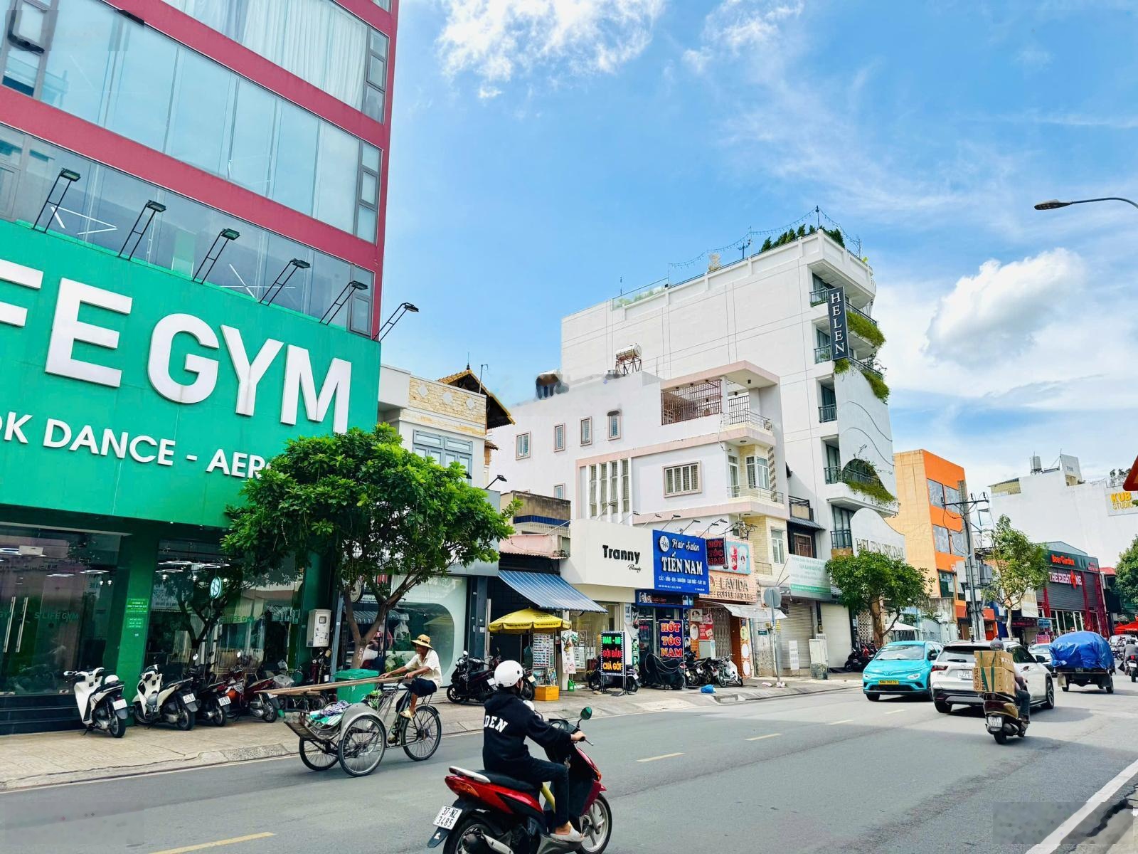 MTKD Đường Tân Sơn Nhì, Phường Tân Sơn Nhì DT: 4x19.4m (1 lầu) 17,3 tỷ thương lượng