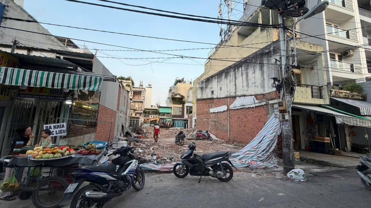 ĐẤT XD CAO TẦNG 1 HẦM 7 TẦNG,NGAY SÁT KDC HIMLAM Q7 Giá bán: 20.4 tỷ(còn trao đổi )