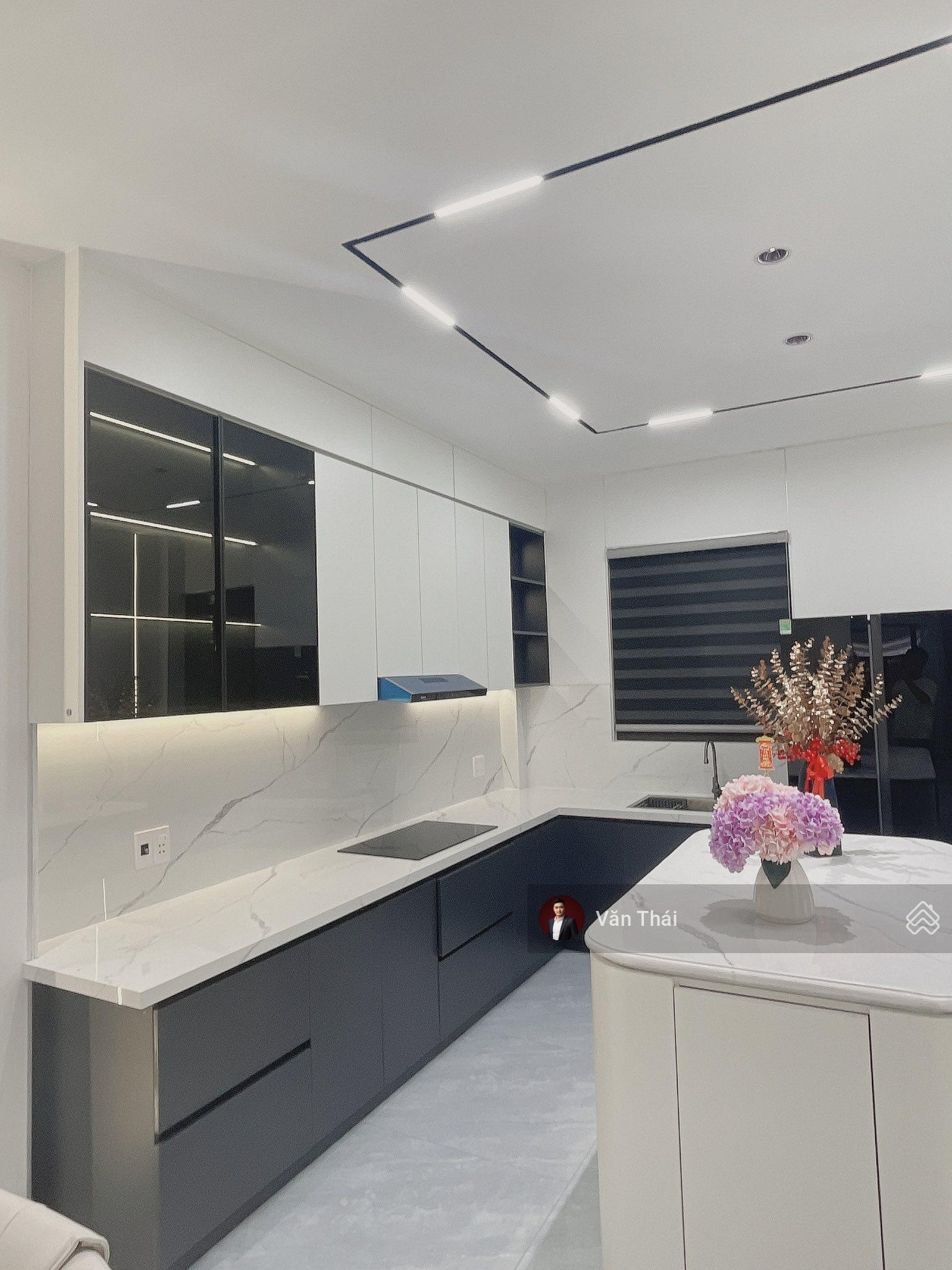 Nhà 3 tầng 4 phòng ngủ full nội thất- Mặt tiền Tiên Sơn 2- Nhà đẹp vào ở ngay