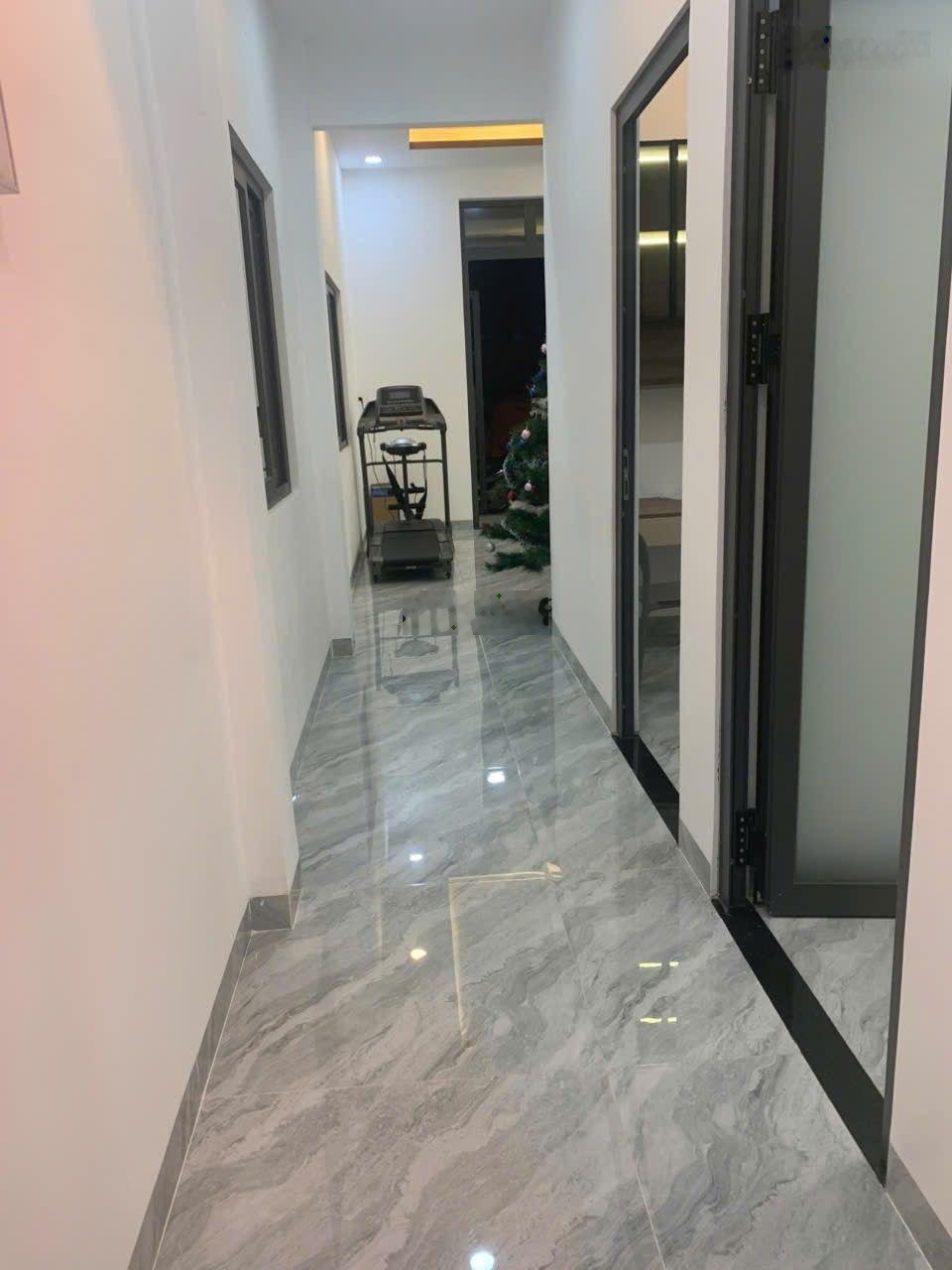 Biệt thự vườn cây yên tĩnh ngang khủng 7.2m nhà mới đầy đủ nội thất