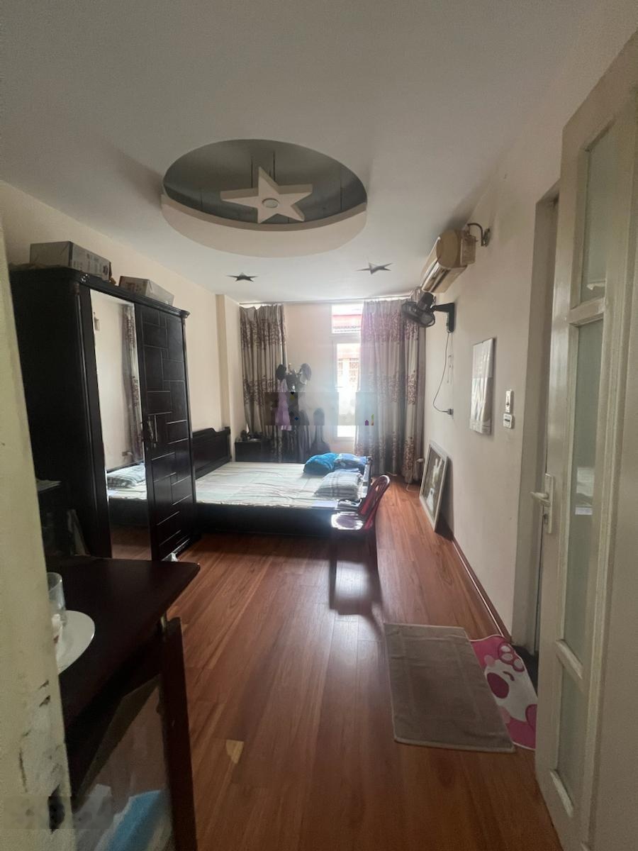 Bán nhà trần khát chân hai bà trưng dt 87m x 5t x mt 5,2m giá 25,2 tỷ có thương lượng