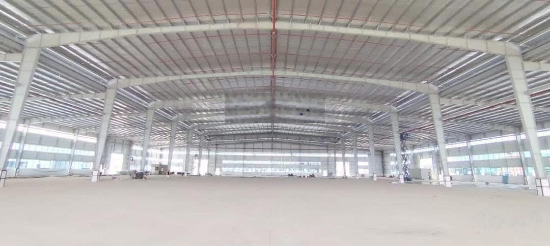 Cho thuê nhà xưởng mới hoàn thiện 100%. Trong KCN - Đồng Nai. Tổng diện tích cho thuê: 8.160m2