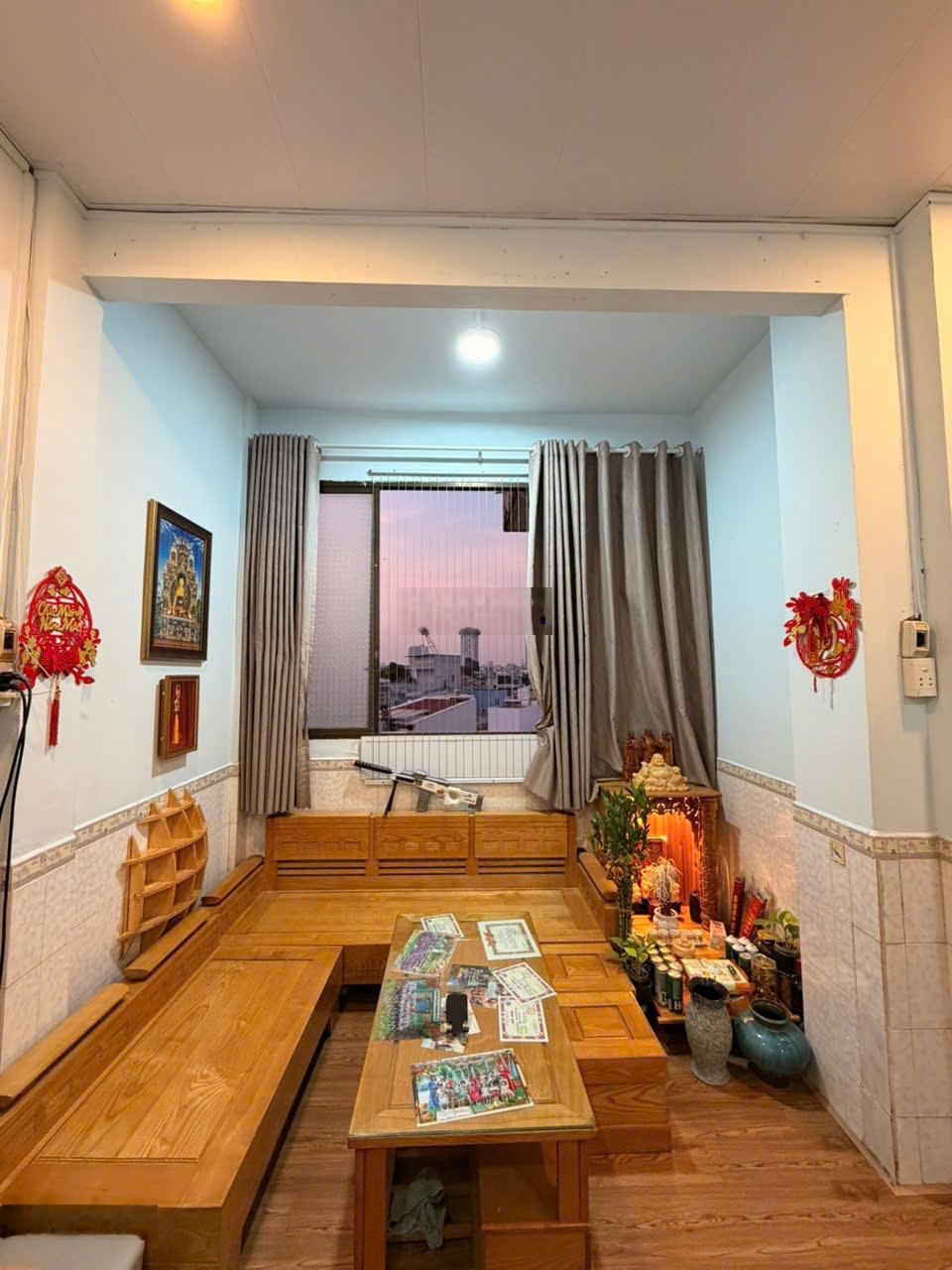 2,2 tỷ - CC Bùi Minh Trực P6 Q8, 59m2 SHR Căn góc 2PN nhà đẹp hỗ trợ NH. Sổ sẵn cc liền