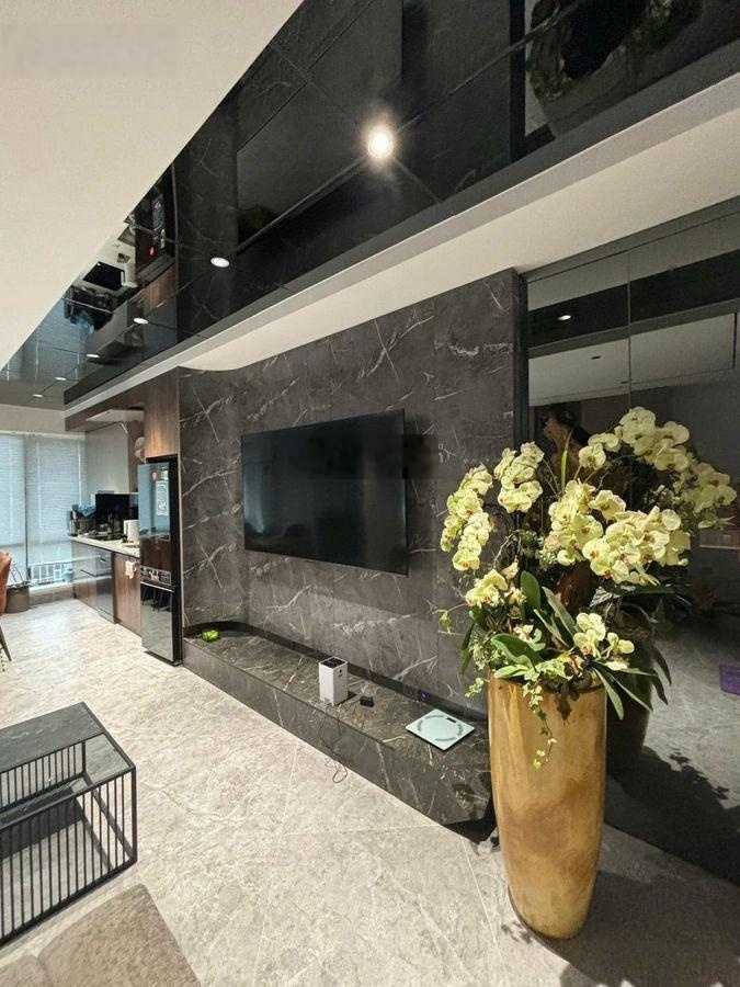 Siêu phẩm mặt ngõ Phố Trạm, Long Biên, gara ô tô, lô góc, 50m2, 6 tầng thang máy, mt 5m, 12.8 tỷ