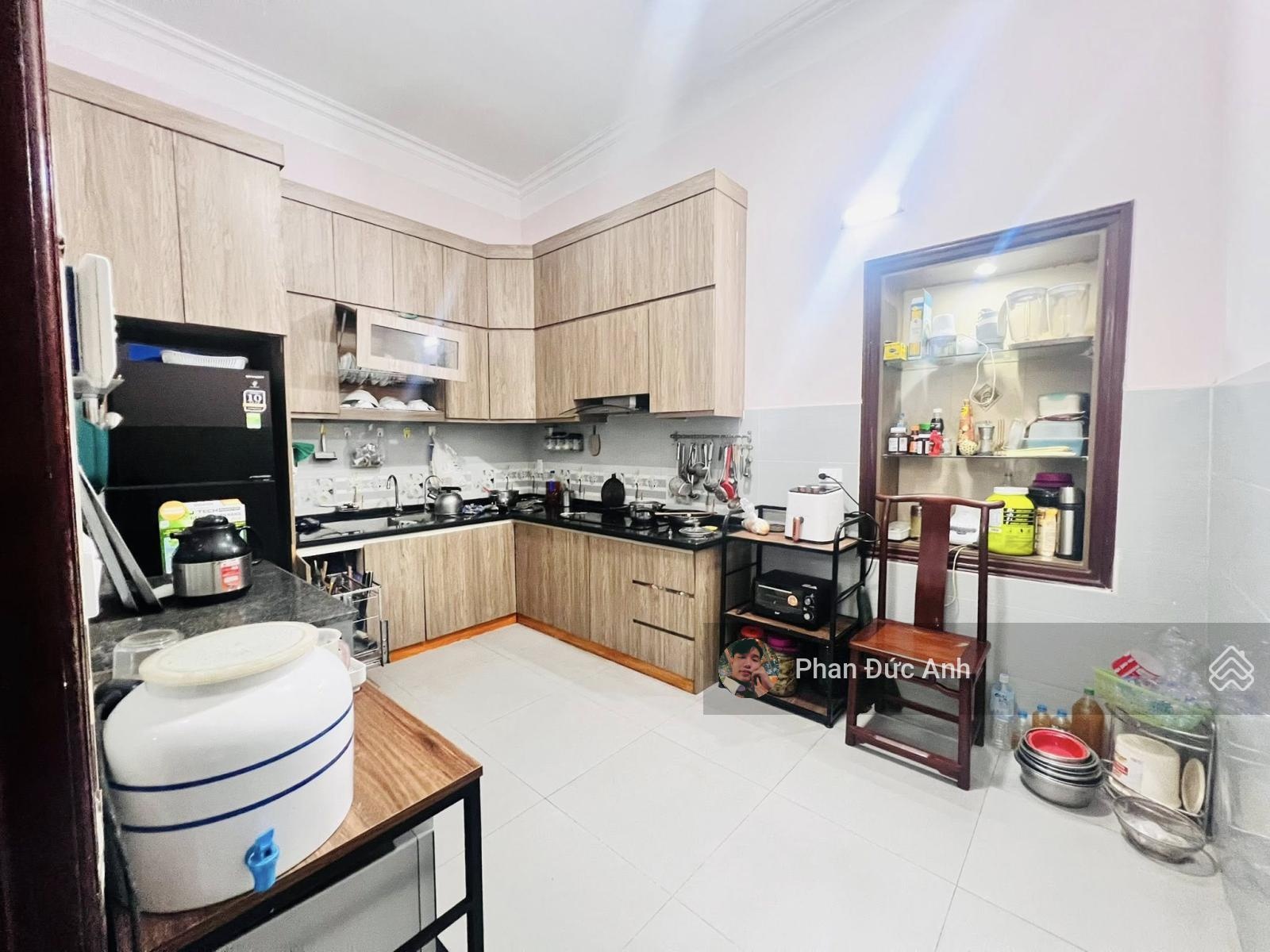 Bán nhà láng hạ - ngọc khánh - 57m - mặt tiền 4,5m - giá chào 13,6 tỷ 0843983456