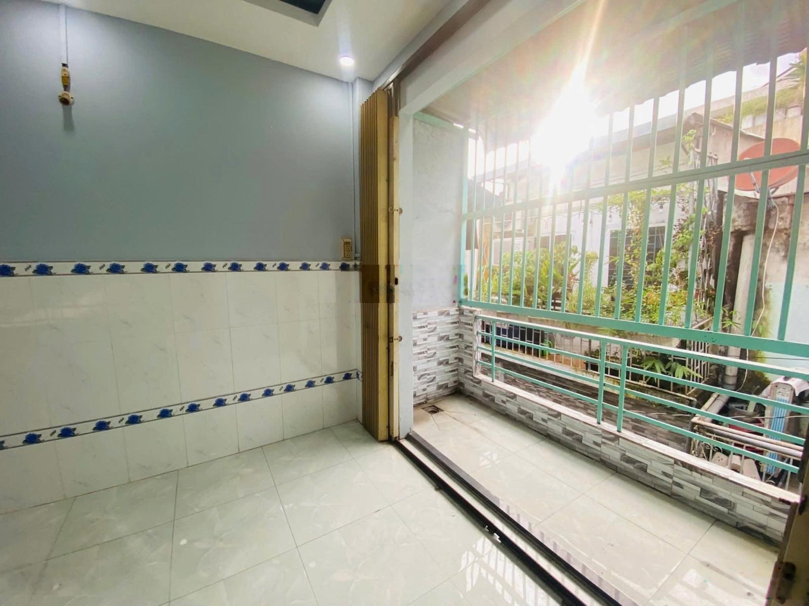 Bán nhà ở Bình Chiểu giá tốt, SD 45m2