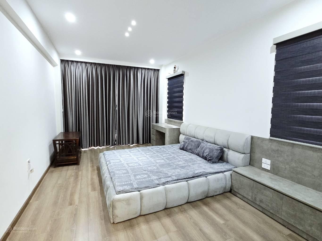 Chủ cần bán gấp căn ngọc trì lô góc 2 mặt thoáng 6 tầng thang máy gara 2 ô tô tặng nội thất