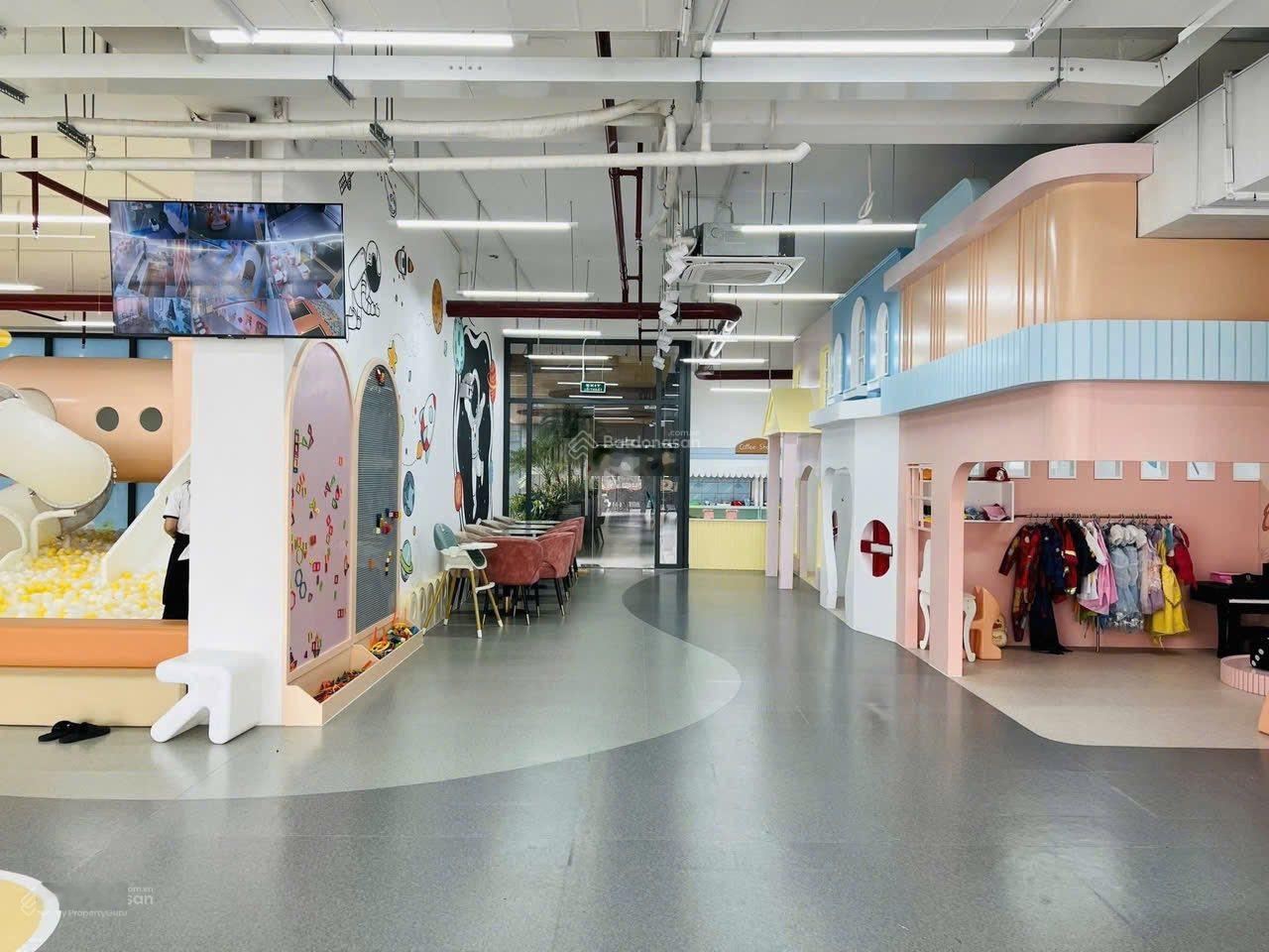 Bán CH 1PN 1WC Phúc Đạt Tower Dĩ An, 53m², Bán gấp chỉ 1 tỷ 950 - 2 tỷ. LH 0394566878