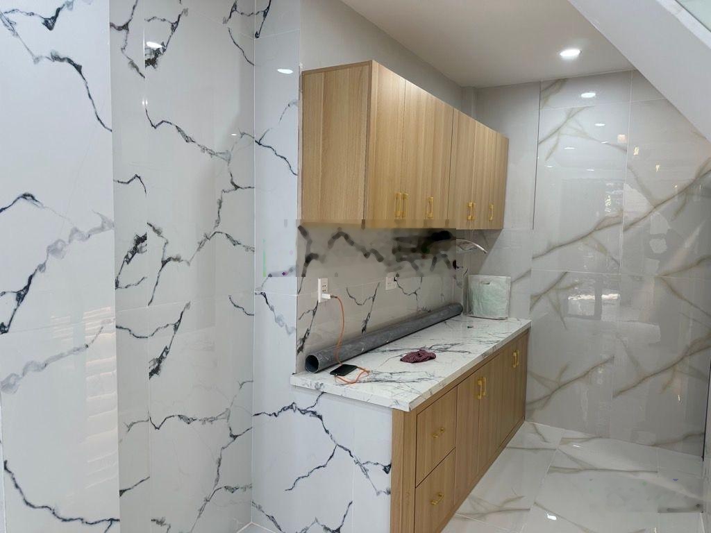 Nhà mới ở ngay sát sân bay-tân bình-3 tầng-3pn-25m2-chỉ 3.xx tỷ