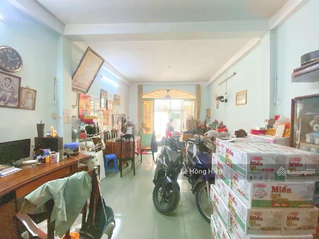 Lạc long quân, bảy hiền, xe hơi tới cửa. 4*12m, 3pn. 6,3 tỷ.