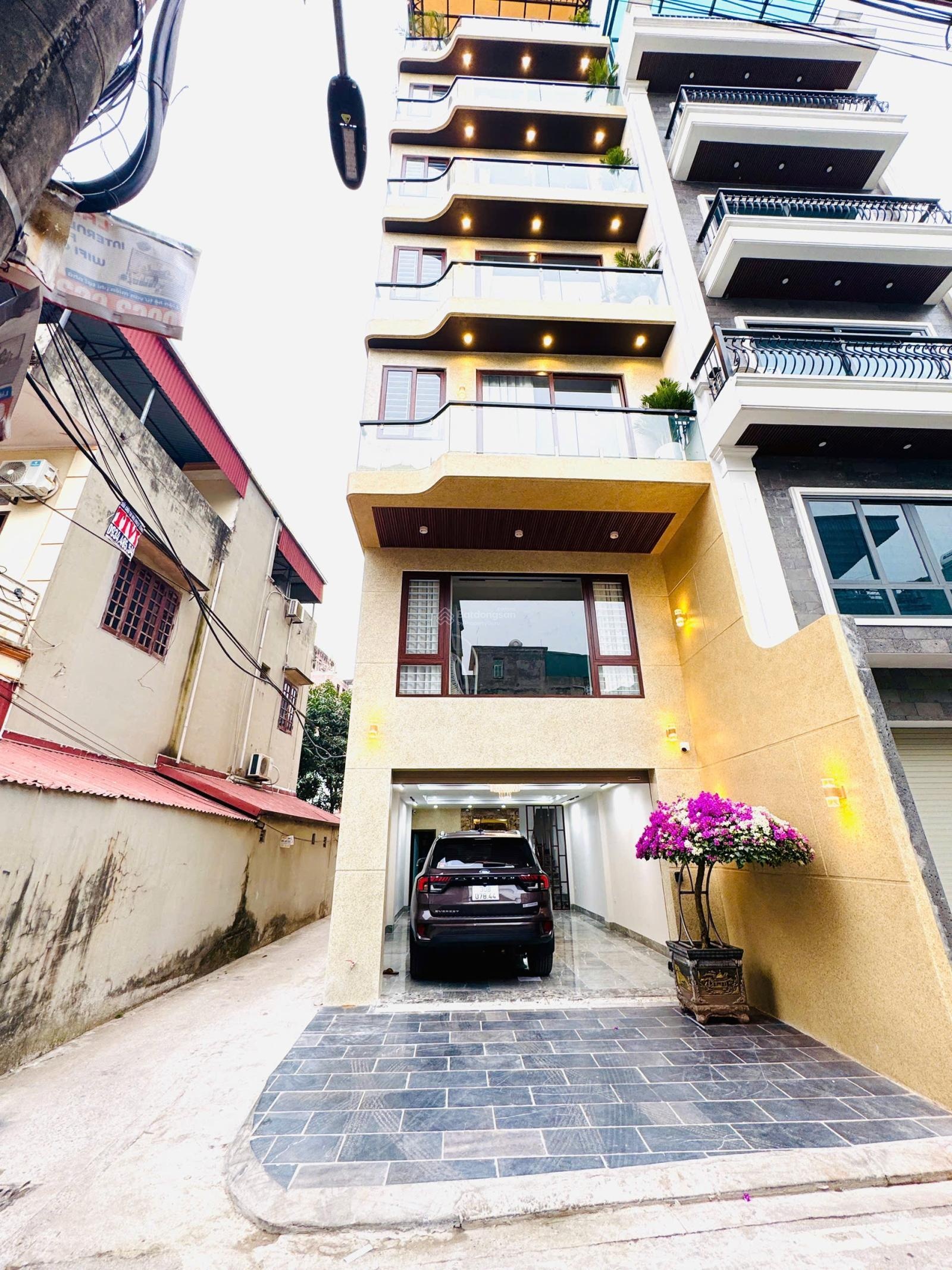 Bán gấp-giá nào cũng chốt - nhà bát khối - long biên gần aeon - căn góc 80m2 - 7 tầng - full nội th