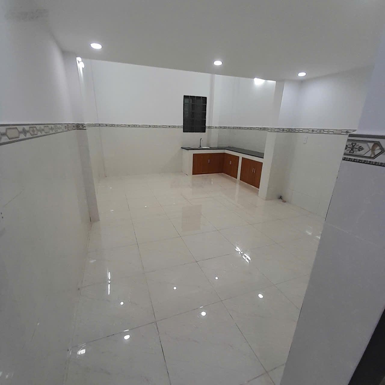 Mặt tiền nội bộ Mã Lò - 4x24m nở hậu 4,6m - trệt lửng lầu - đường xe hơi 6m - giá chỉ 7 tỷ TL