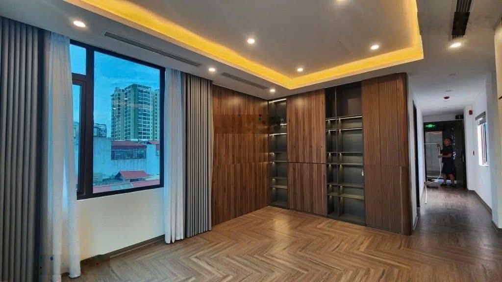 Bán tòa văn phòng Vũ Phạm Hàm, Cầu Giấy, diện tích 78m2 9 tầng hầm thang máy ô tô, giá: 34.9 tỷ