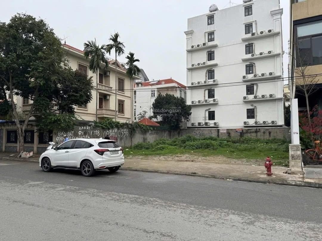 BÁN ĐẤT TUYẾN 2 LÊ HỒNG PHONG VỊ TRÍ ĐẸP HIẾM Diện tích: 425m Kích thước: ngang 17m