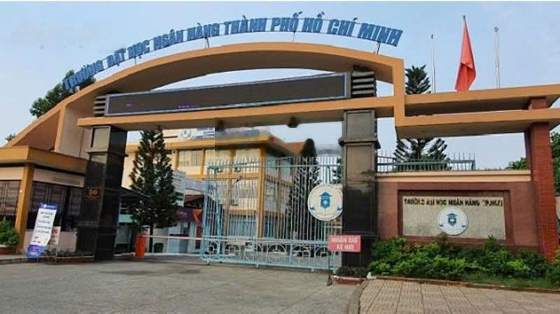 Nhà 3 tầng - 4 pn - hẻm ôtô - sát Hoàng Diệu 2 - ĐH Ngân Hàng