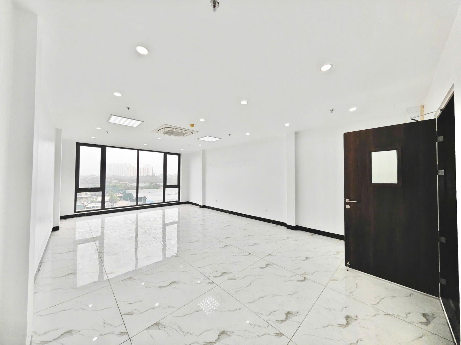 Cho thuê văn phòng 90m2, 12tr tại Yên Xá, Tân Triều