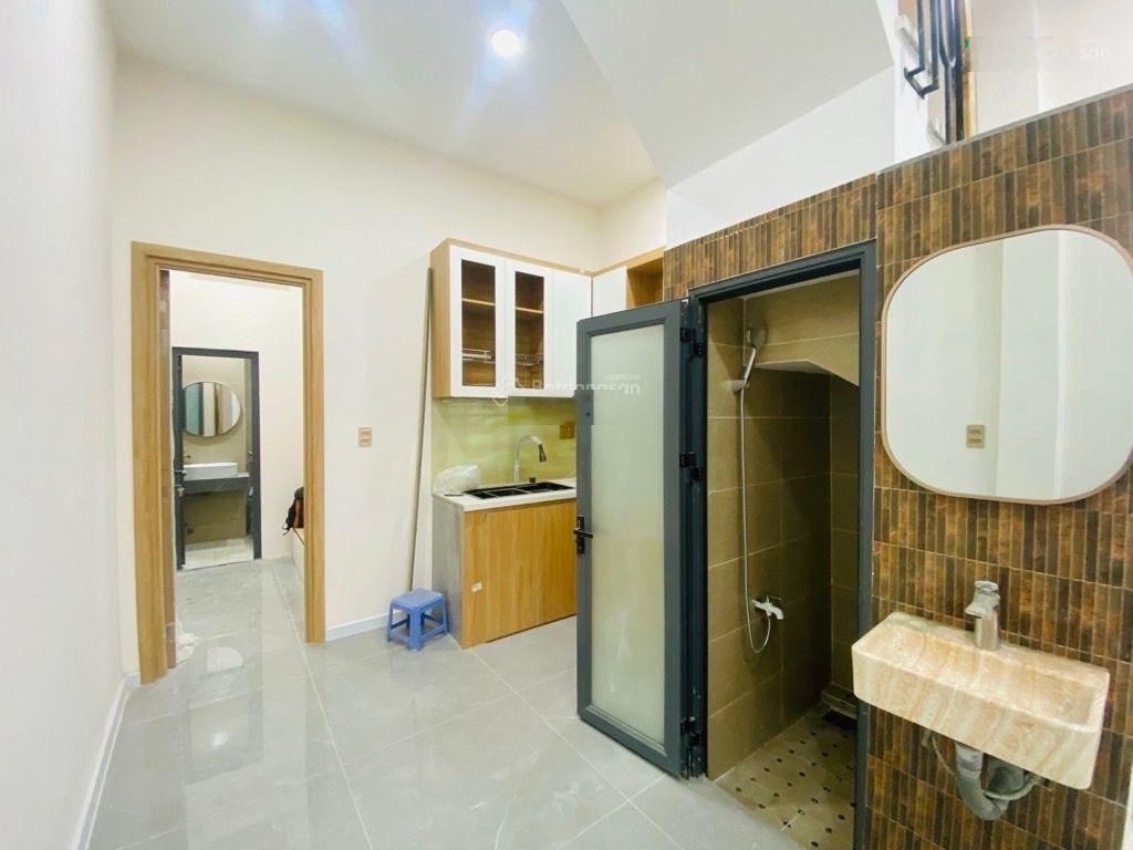 Phù hợp gia đình nhỏ, 48m2, gần đường Phạm Văn Đồng, chỉ 5.79 tỷ