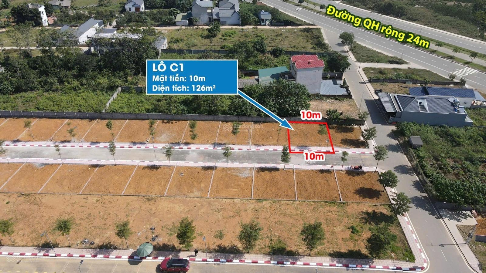 Chính chủ không qua môi giới cần bán mảnh đất cạnh đường 24m giá 3 tỷ