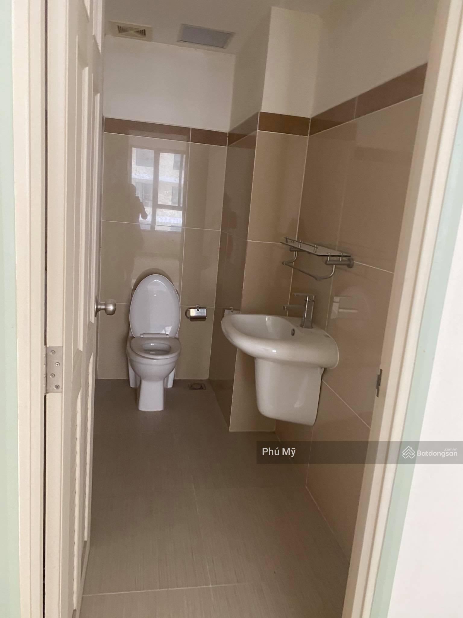 Bán căn hộ 85m2-2PN-3WC nhà đẹp tại chung cư Era Town Q7 Giá 3 tỷ 2 ( đã trừ sổ)