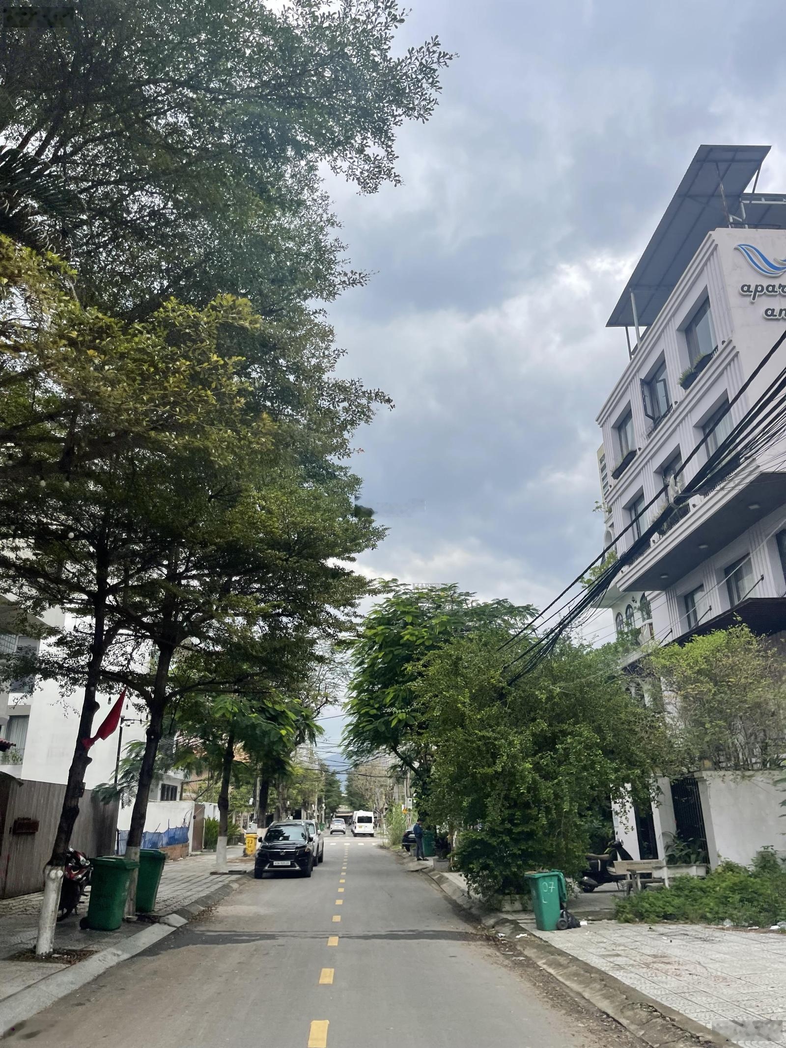 Chính chủ cho thuê Toà Căn Hộ sát biển Khu biển Hồ Nghinh vừa mới vừa đẹp