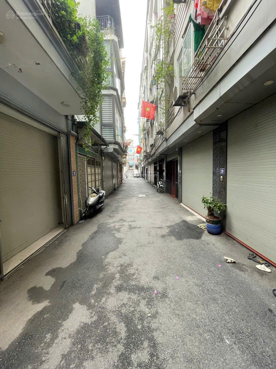 Chính chủ bán nhà Mạc Thái Tông - Cầu Giấy, 60m2, 5 tầng, mặt tiền 4m, ô tô vào nhà, 20 tỷ.