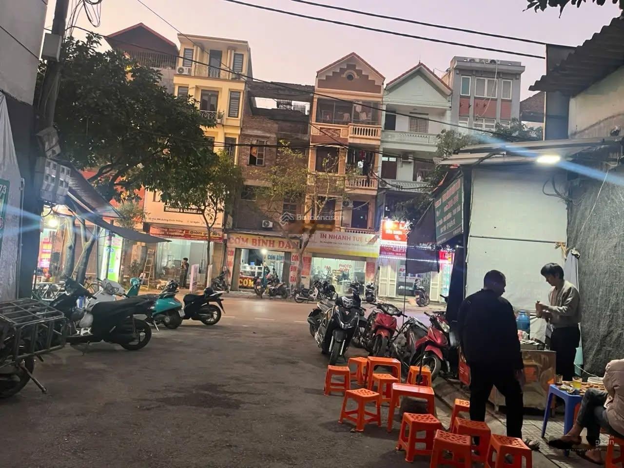 Bán nhà mặt phố Bế Văn Đàn 36m 5 tầng phân lô, ô tô vỉa hè, kinh doanh vô địch chỉ 14 tỷ