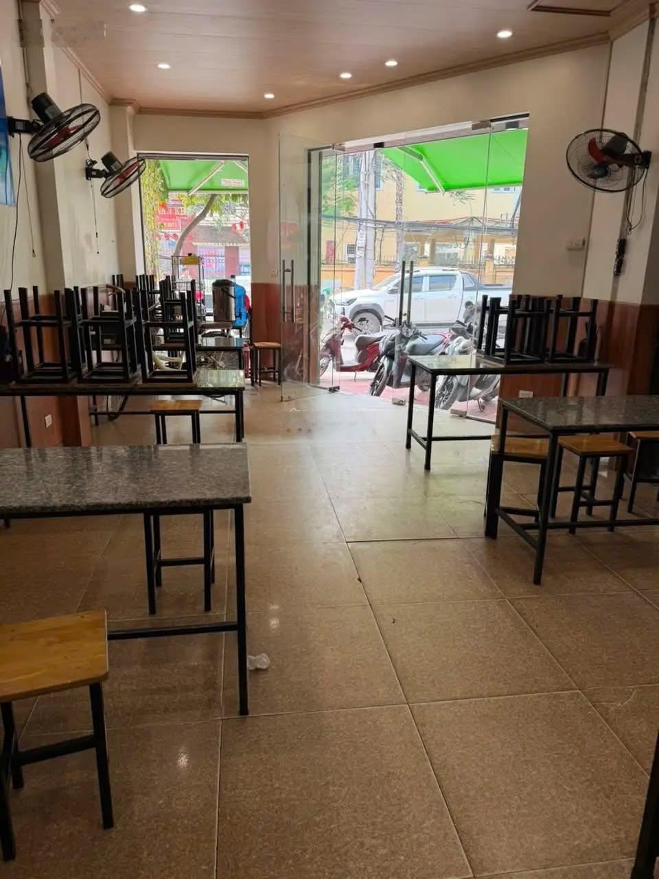 Bán nhà mặt phố Bế Văn Đàn 36m2, 5 tầng phân lô, ô tô vỉa hè, kinh doanh vô địch chỉ 14 tỷ