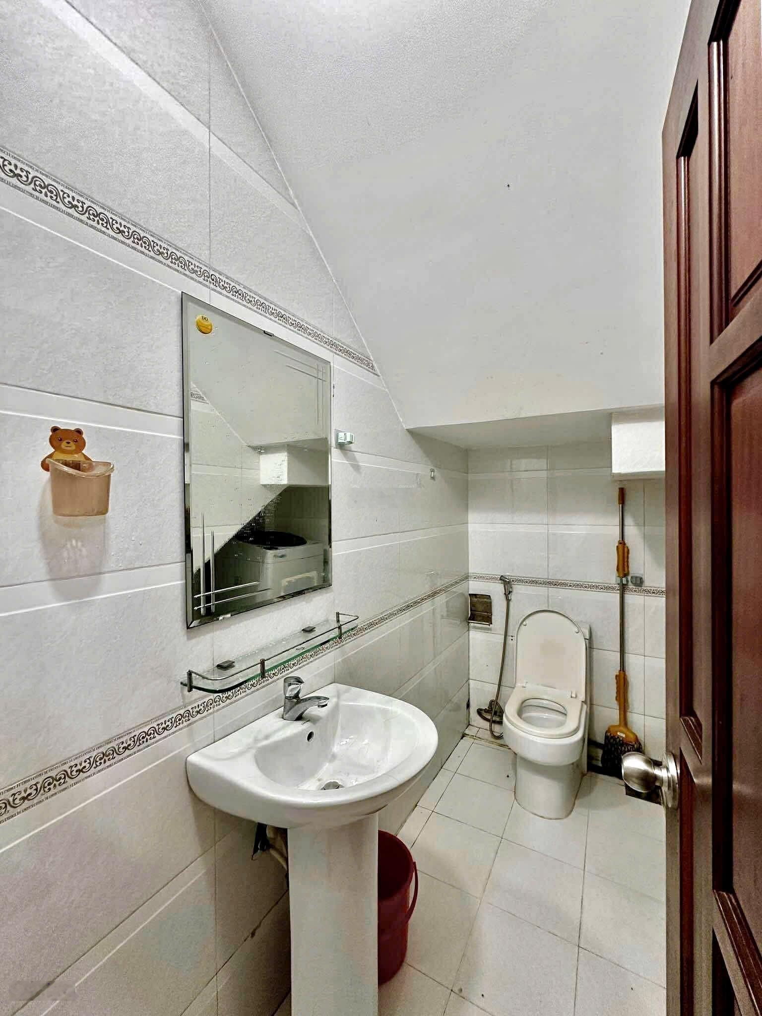 Giáp quận 1 - nguyễn hữu cảnh, bình thạnh - 46m2 (4 x 11.6) a4 - nhà đúc btct