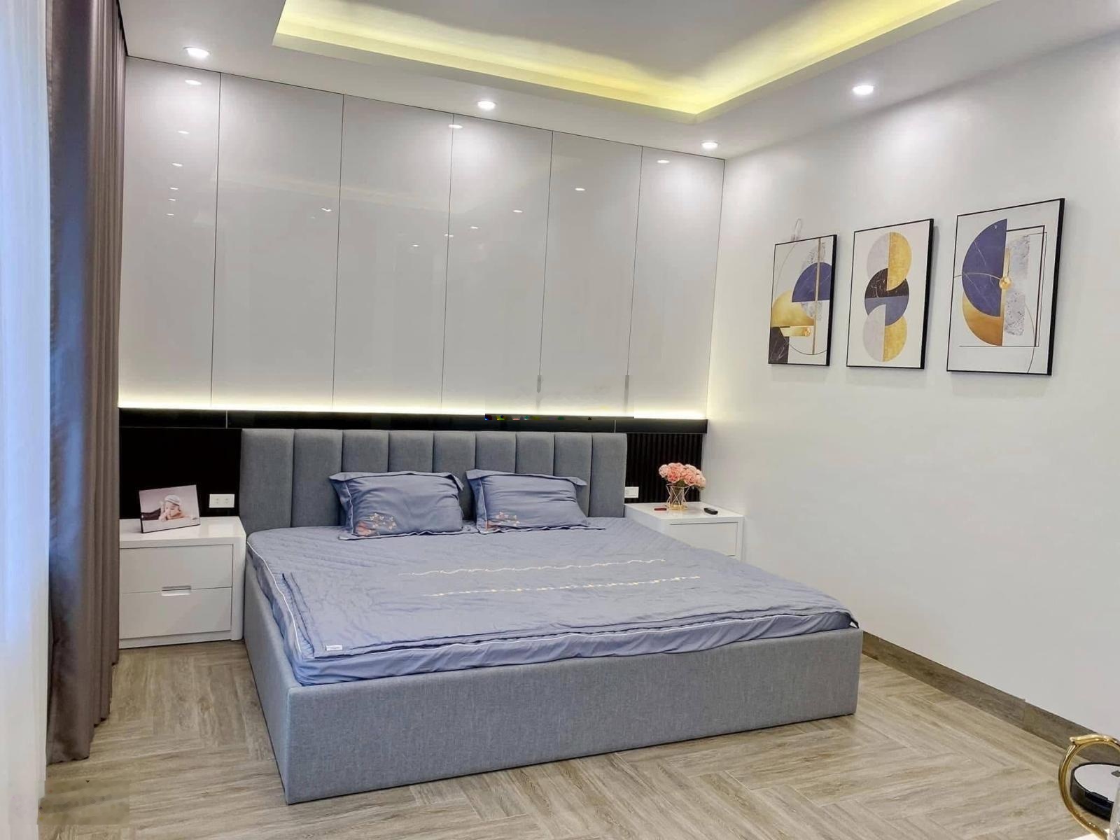 Rẻ nhất Bùi Xương Trạch, ngõ thông, trước nhà thoáng sáng, gần phố, không QH, DT 42m2*5T