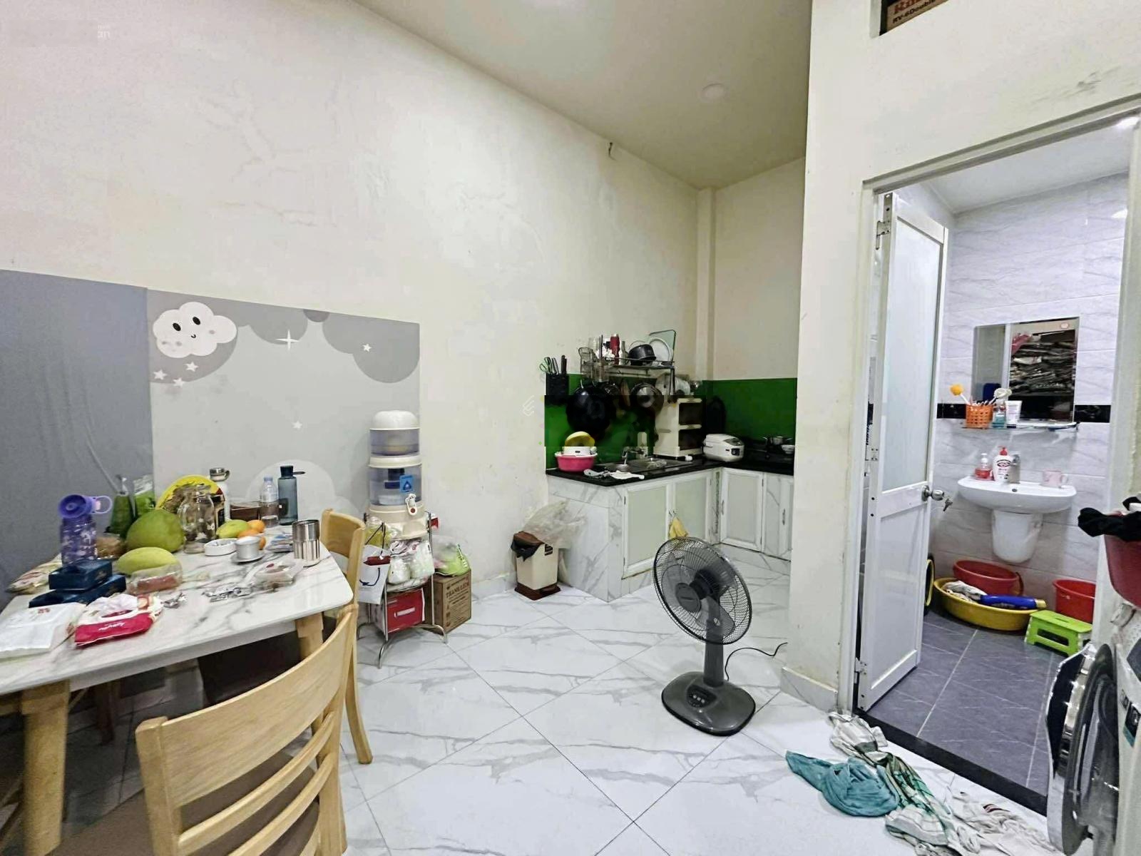 Hoàng Hoa Thám, Phú Nhuận - hẻm trước nhà 4m - gần 60m2 (5 x 11) A4 - nhà đúc bTct