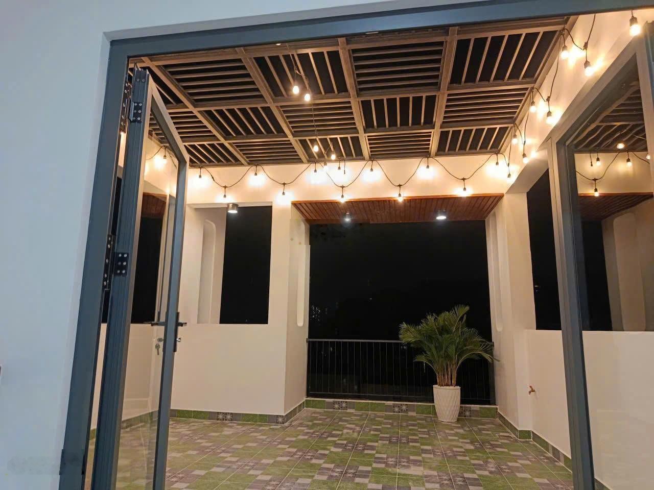 Nhà đẹp đón tết - 4 tầng tặng full nội thất - tô ngọc vân kết nối nhanh phạm văn đồng - 6 tỷ 850