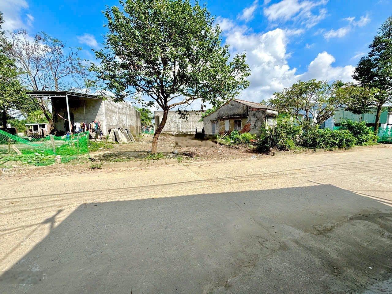 Cần bán nhanh lô đất đại hiệp mặt tiền đường 7m, cách trung tâm sân bay thành phố đà nẵng 15km