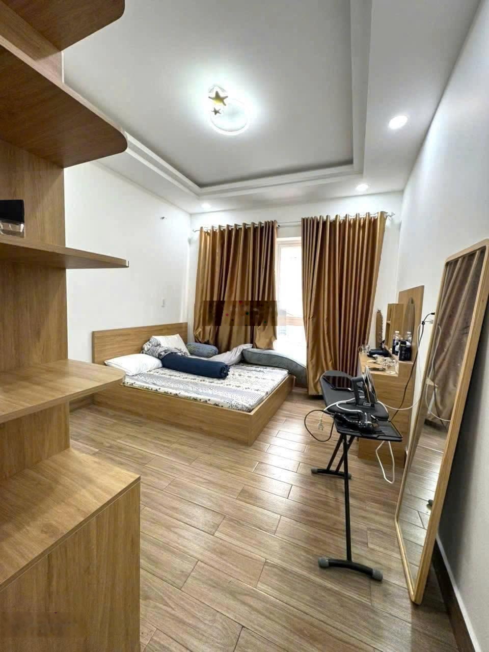 Chủ ngộp bán 3tỷ2 căn tô ngọc vân liền kề kdt thăng long home dòng tiền tốt hd thuê 15tr/tháng