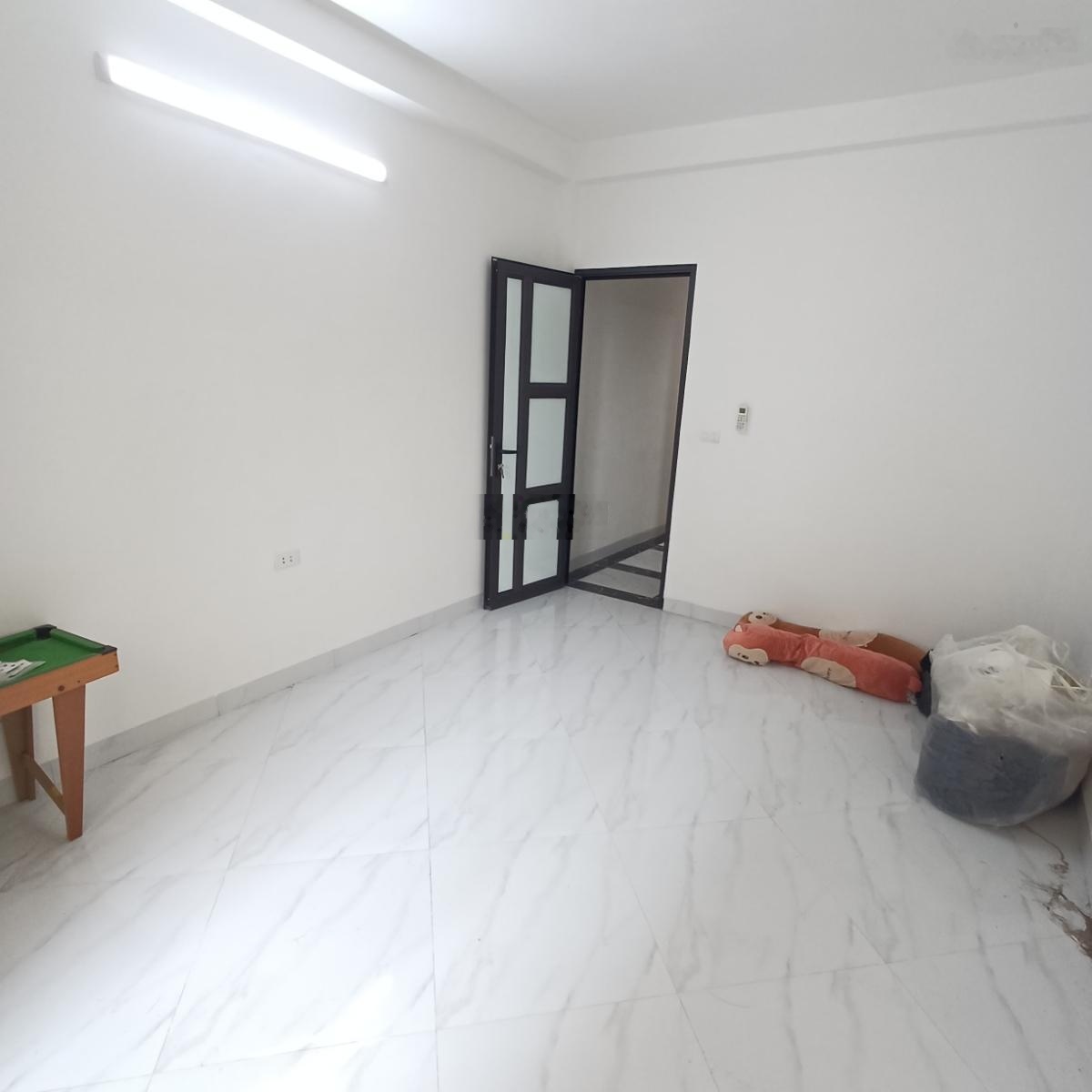 Phú Thượng Tây Hồ 35m x 5T MT 3.6m giá 7.2 tỷ 10m ra ô tô tránh nhà đẹp ý hình về ở ngay sdcc ko QH