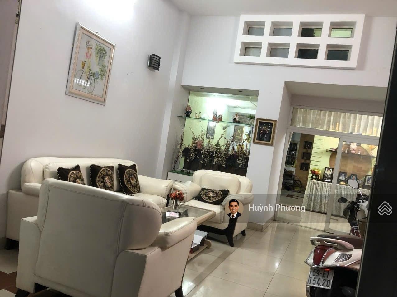 Bán nhà mặt tiền Hoàng Văn Thụ, Phú Nhuận - DT: 5x20m - Giá 17 tỷ