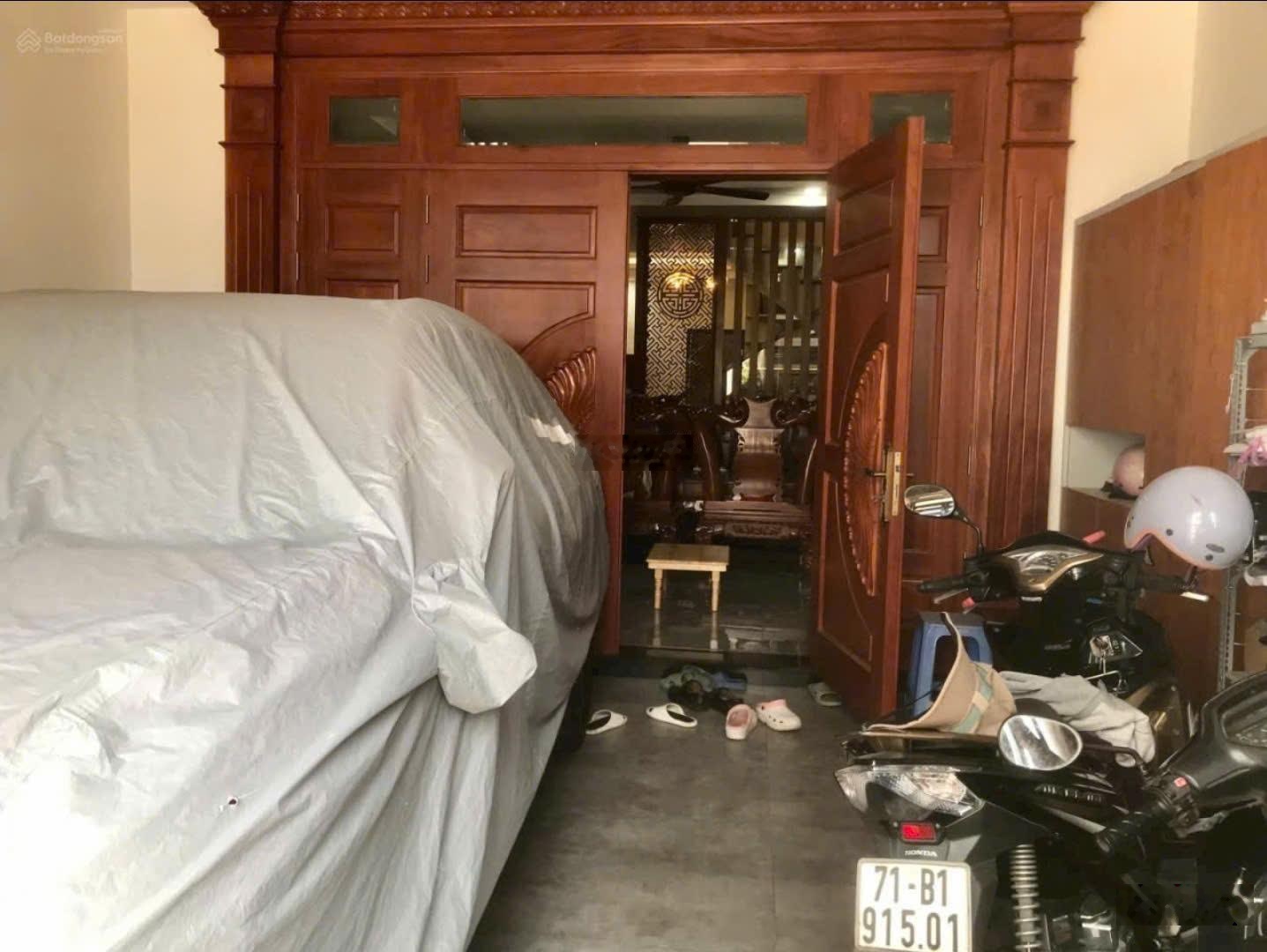 Bán nhà Tân Hiệp 4 Hóc Môn - 84m2 - 3 tầng - 6.3 tỷ - nội thất cao cấp, giá hời không thể chối từ