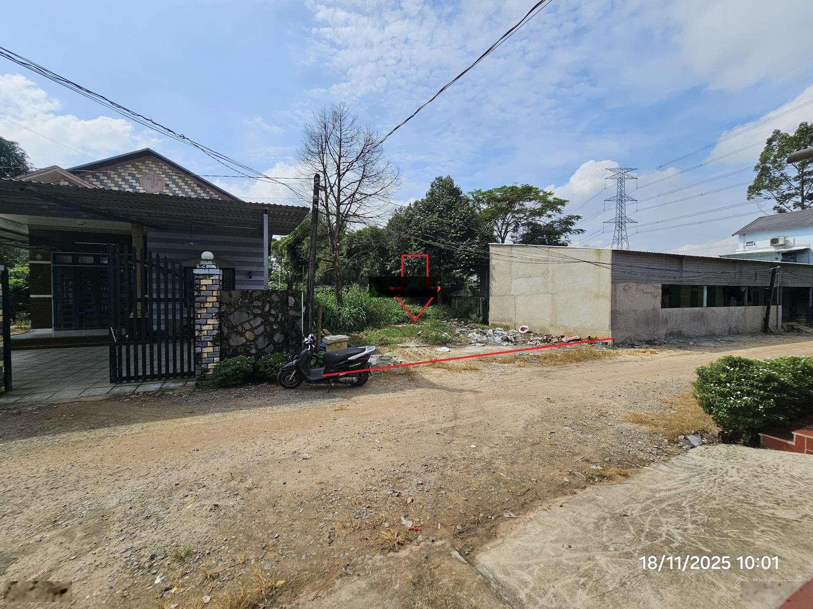 Cần bán gấp lô đất ngang 10m, nhỏ xinh, giá rẻ