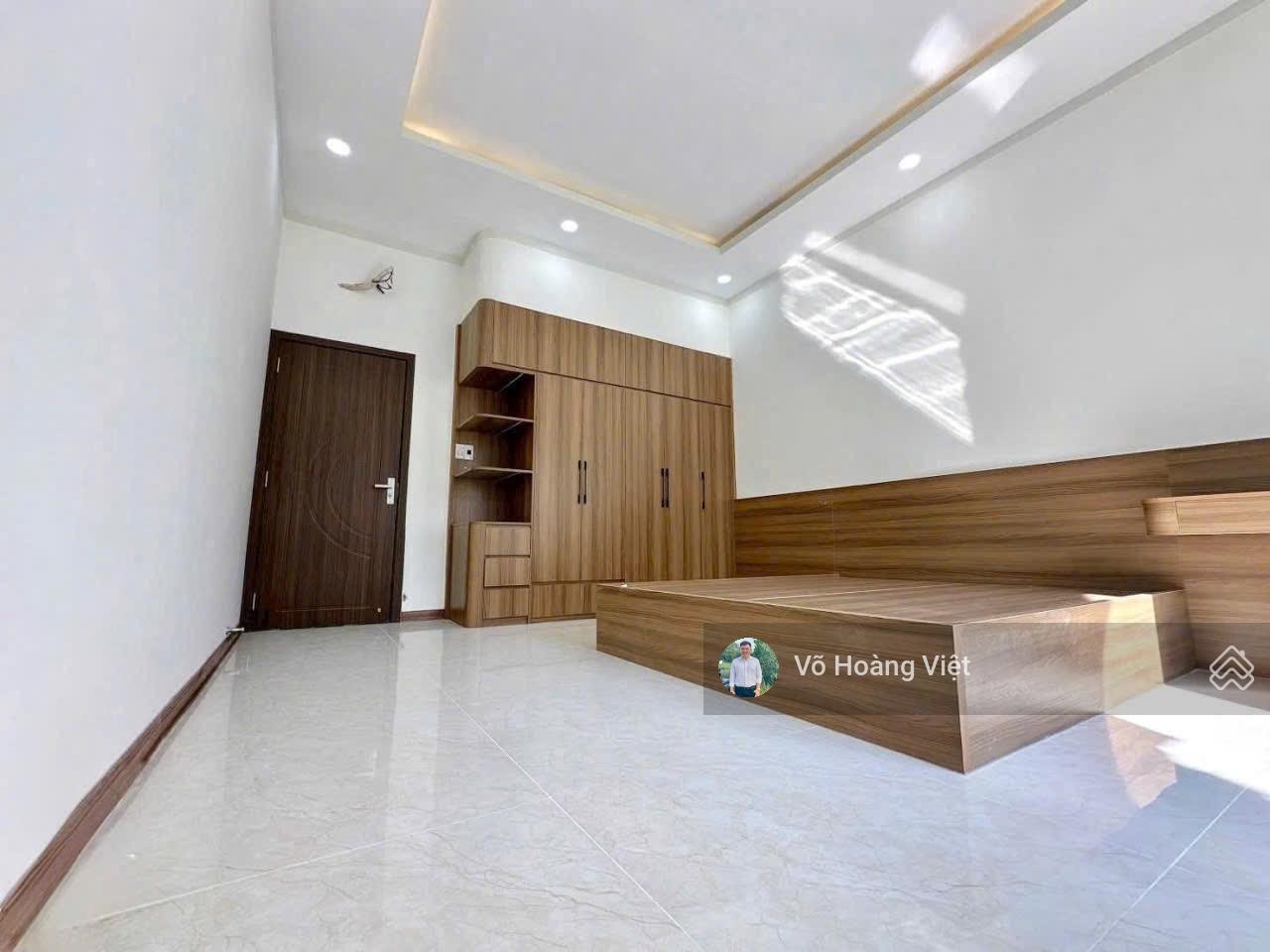 Bán nhà đẹp 4 tầng - đường thạnh mỹ lợi - p.thạnh mỹ lợi- quận 2 - 92m2 - ô tô đỗ cửa - chỉ 12.x tỷ