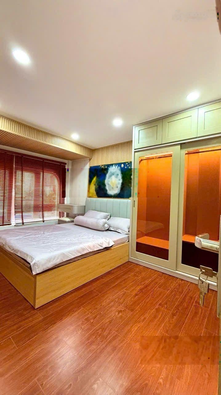 Nhà Đẹp Tỷ Mỷ Từng Chi Tiết - 3 Tầng - 2 Phòng Ngủ - Nở Hậu Tài Lộc