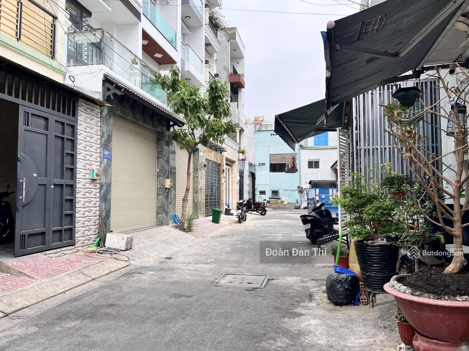 Bán Nhà Hẻm xe hơi Phú Thọ Hoà dt 4x17 (3 Lầu mới) Giá 8.2 tỷ TL