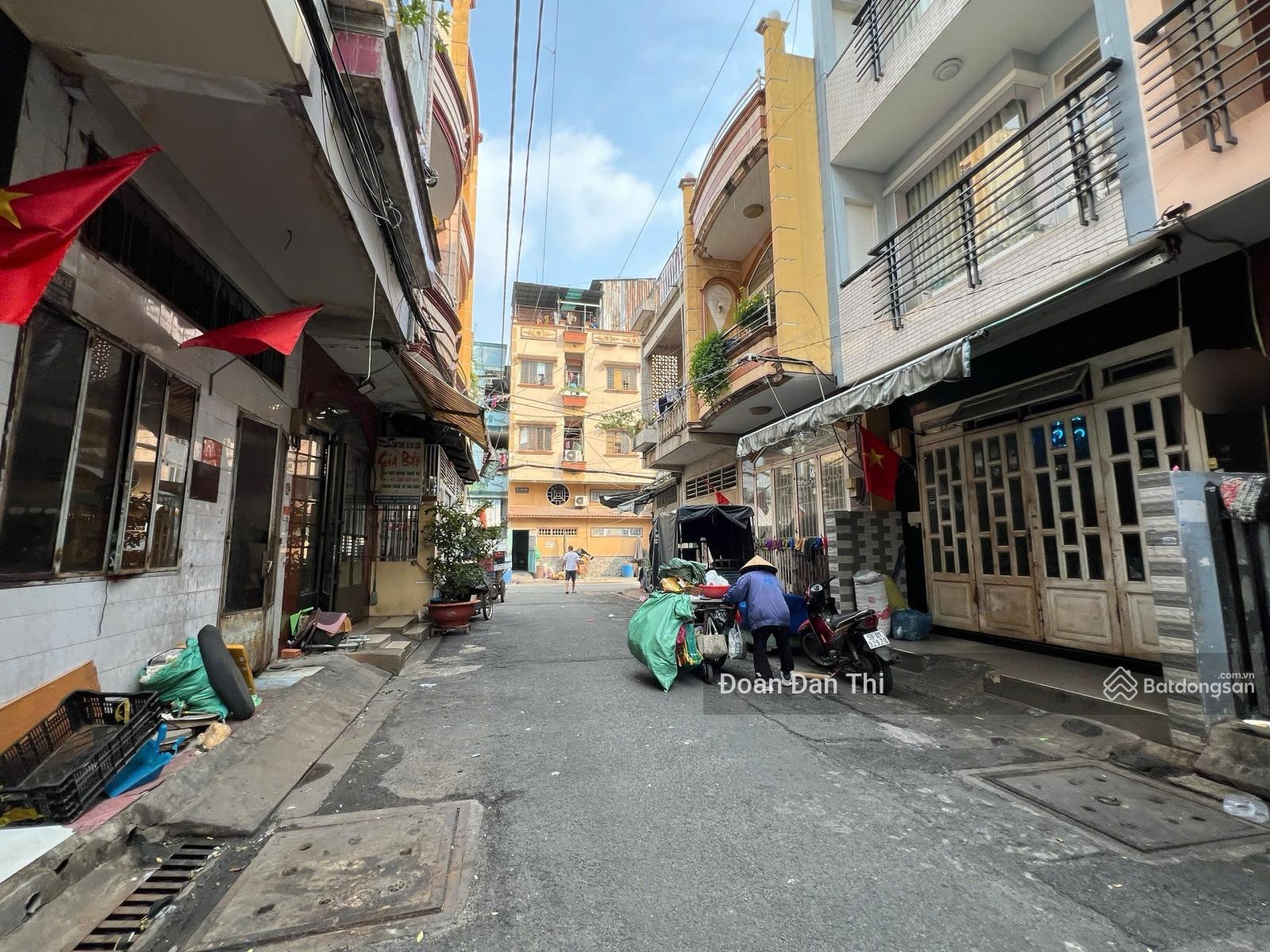 Nhà Hẻm xe hơi Khu Tô Hiệu-Hòa Bình dt 4x18 (3.5 Tấm-4pn) Giá 9 tỷ