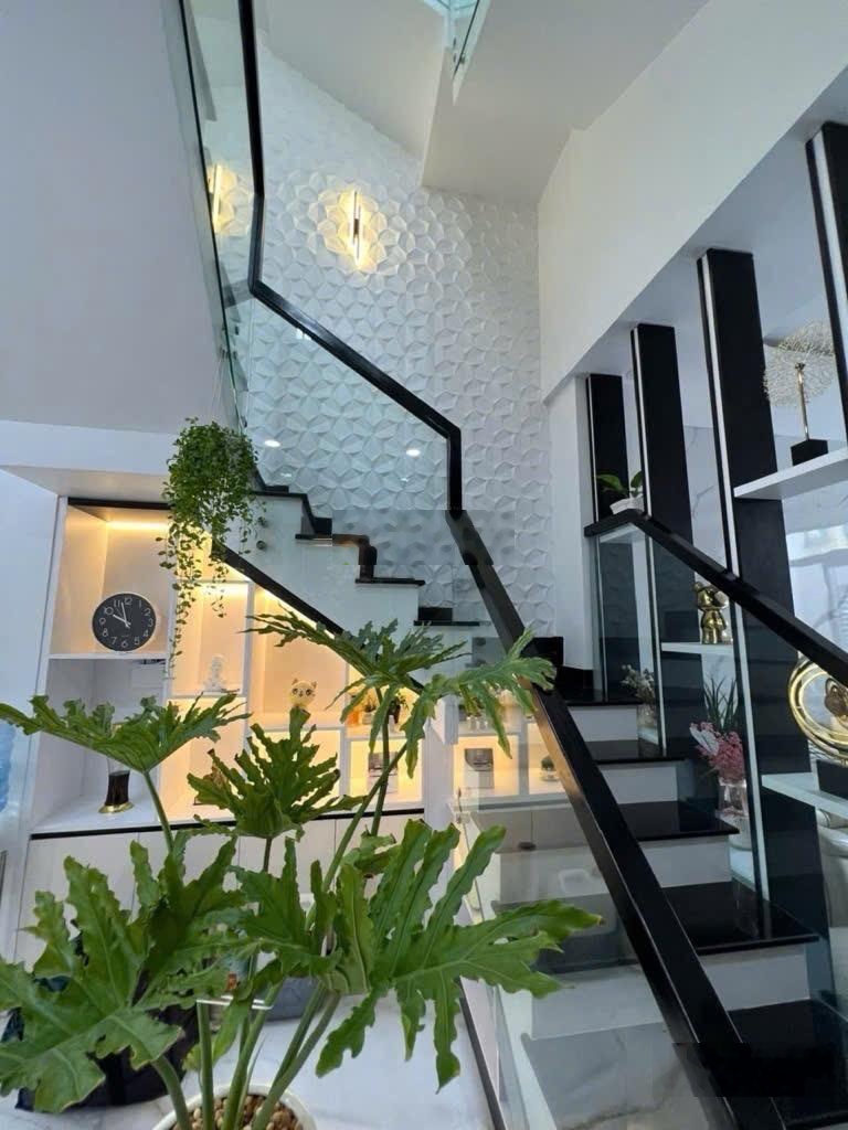 Hẻm ô tô - 60m2 - 4 tầng - Nơ Trang Long, Bình Thạnh - full nội thất - 8.5 tỷ