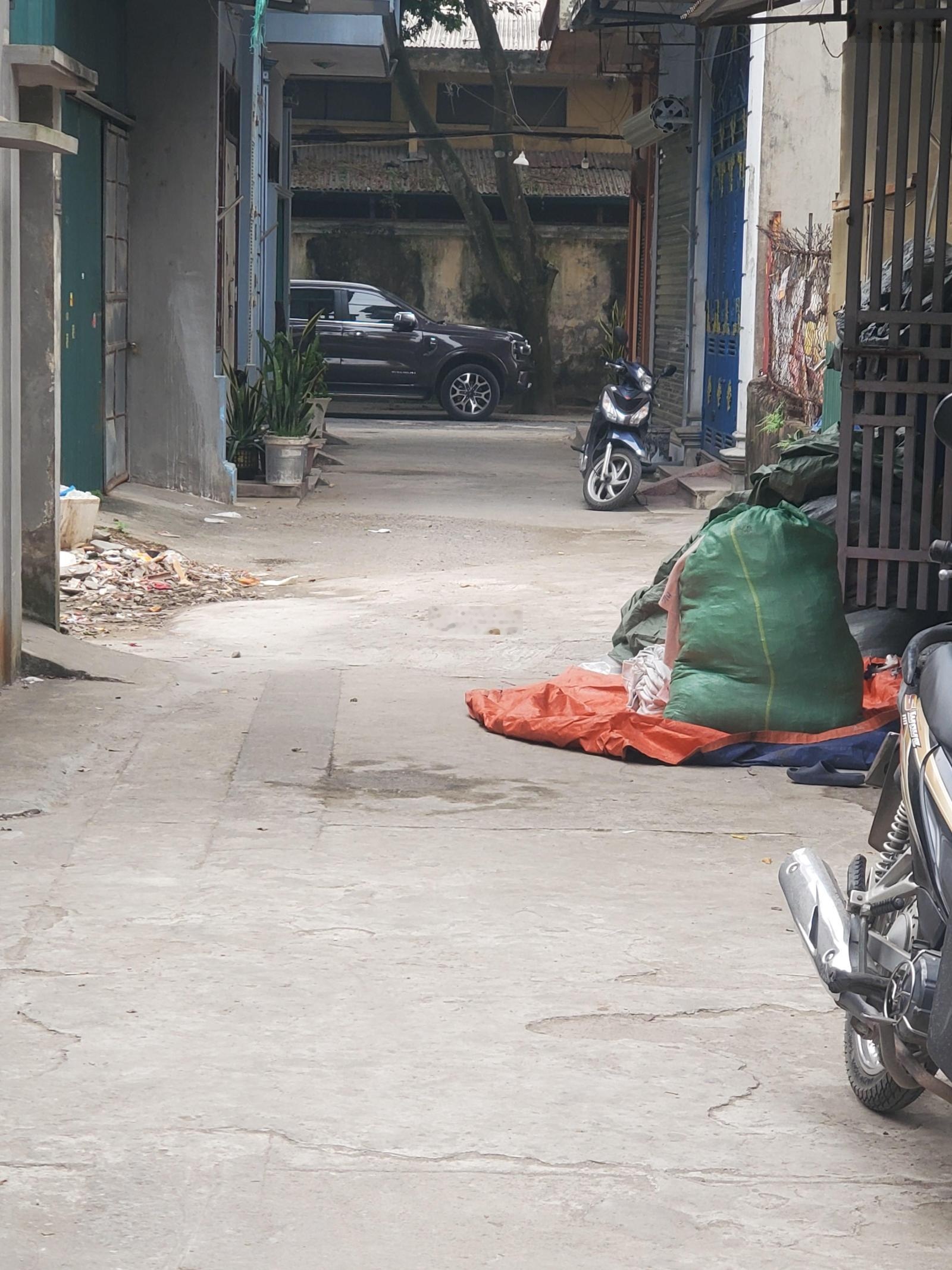 Chín chủ bán nhà 3 tầng Tứ Hiệp Thanh Trì, 80m, ô tô sát nhà, giá chỉ 10 tỷ