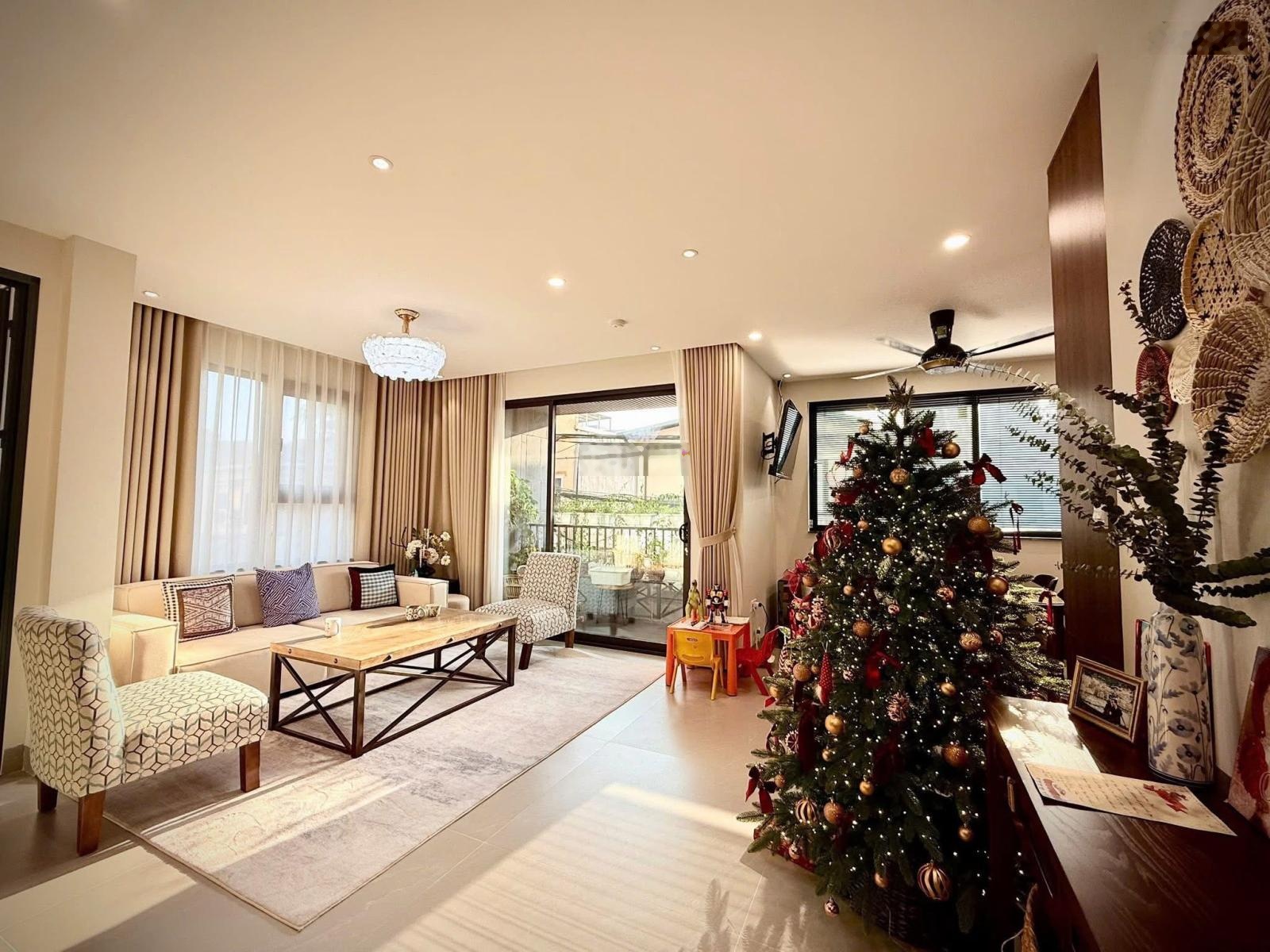 Đẹp quá! Bán nhà Phú Thượng, Tây Hồ, oto qua, ngõ thông, xây mới thang máy, 48m2x6T