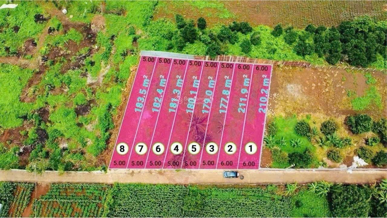 Anh chị xem qua lô này nhé đất nền thổ cư 180m2 ngay khu dân cư Suối Nghệ 1km, KCN Sonadezi chỉ 2km