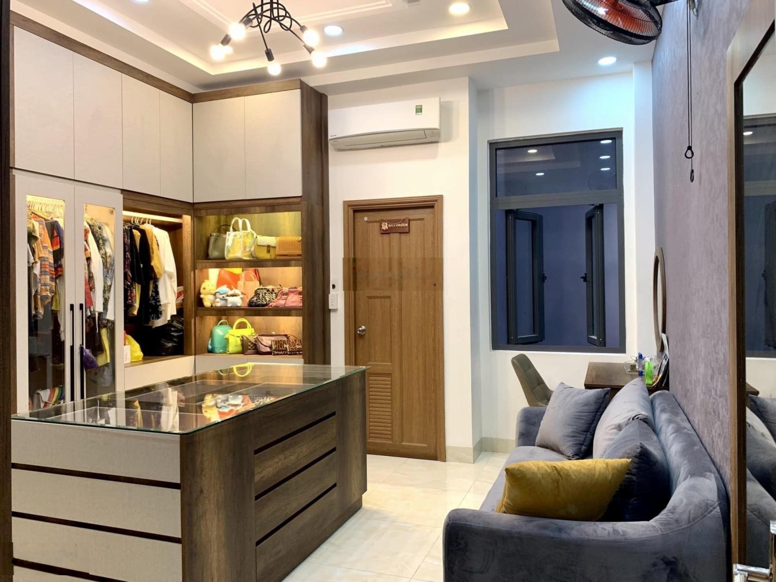 Bán nhà hẻm VIP 5m Đường 3/2, phường 11, Q.10, DT: 6x16m, trệt 3 lầu, giá 21.5 tỷ TL