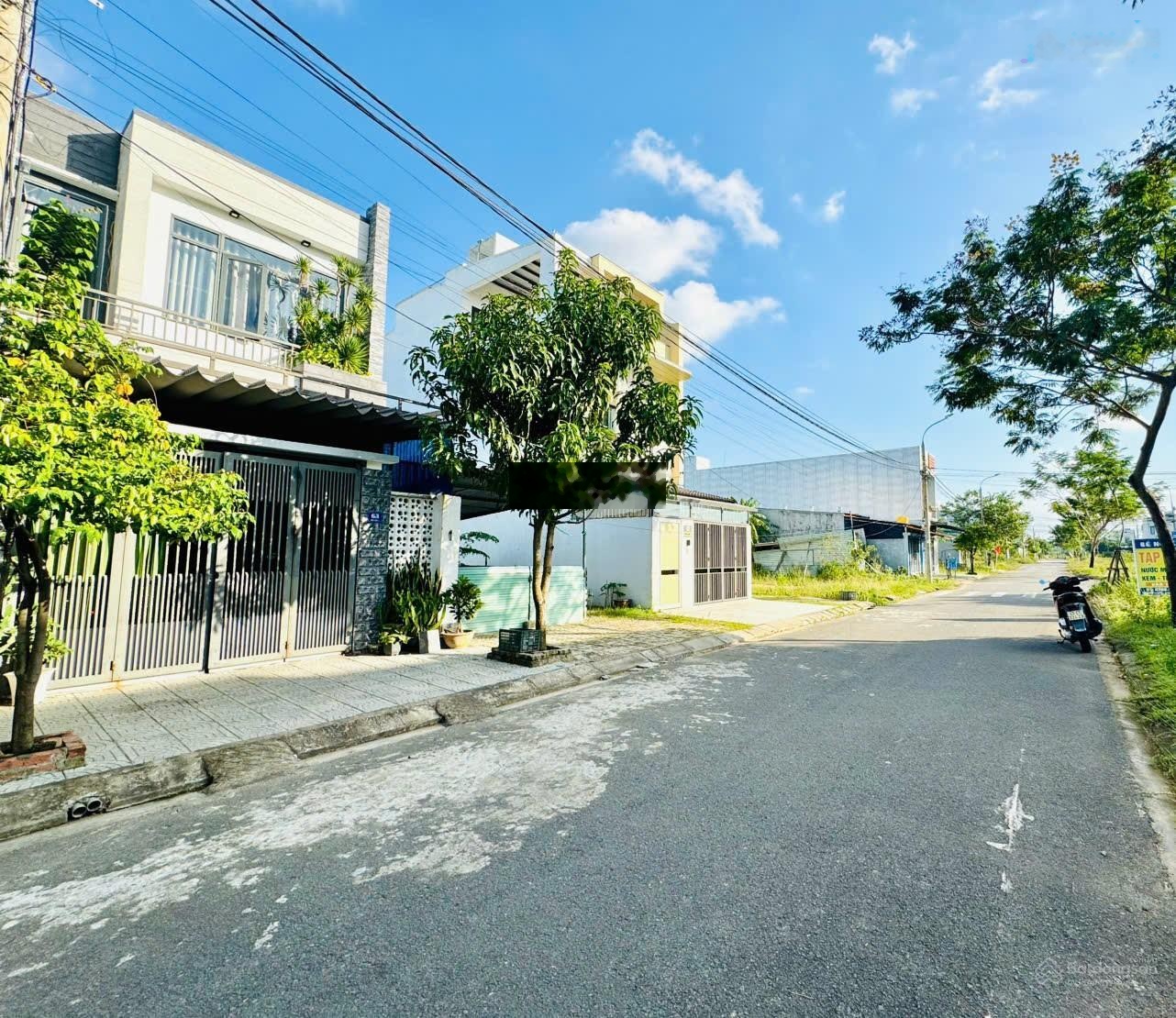 Bán lô duy nhất bá tùng, hòa quý 100m2 gần công viên, vị trí đẹp giá đầu tư cực tốt