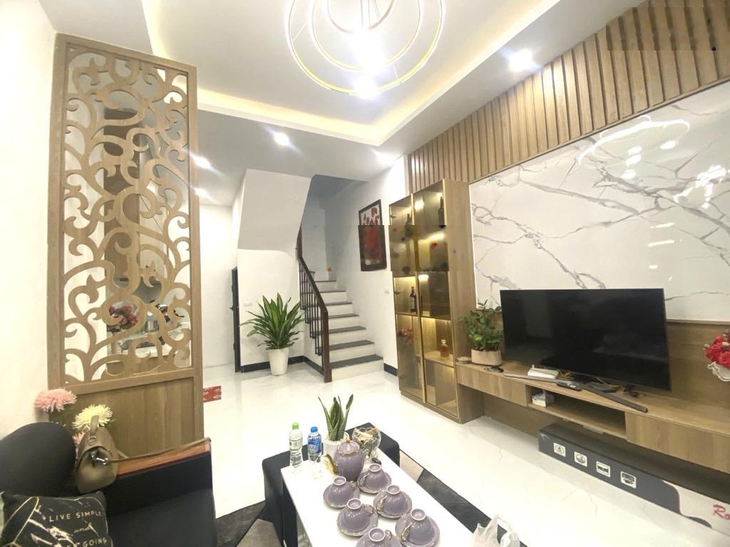 Bán nhà riêng tô hiệu - hà đông - khu dân trí cao - ngõ thông taxi vào - ở sướng, giữ tiền tốt